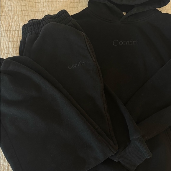 Comfrt Black Women's Hoodie - Picture 2 of 5